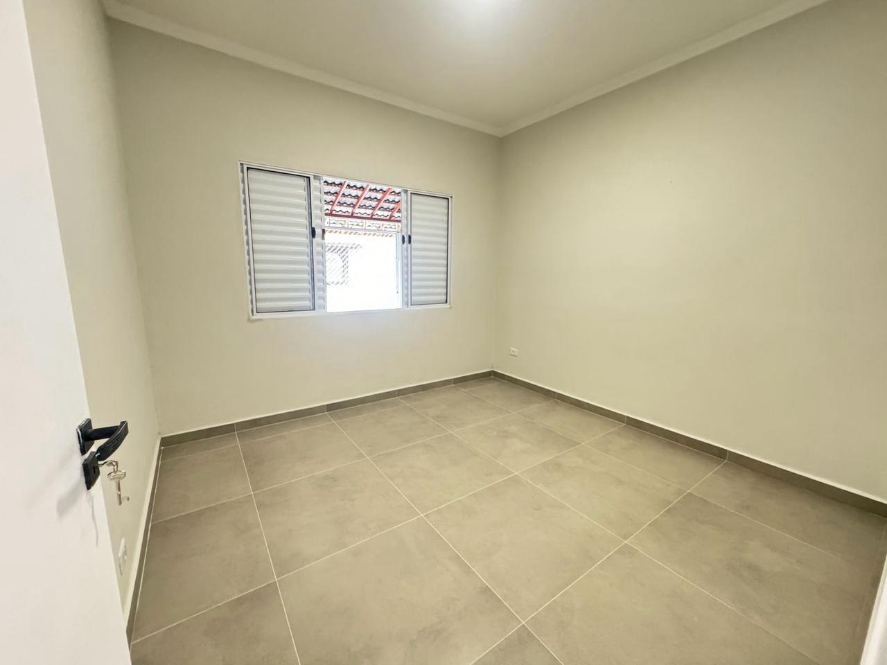 Quarto 1 (Ângulo 2)